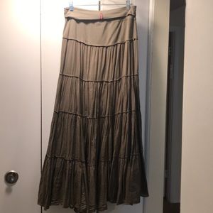 Army Green tiered hard tail maxi